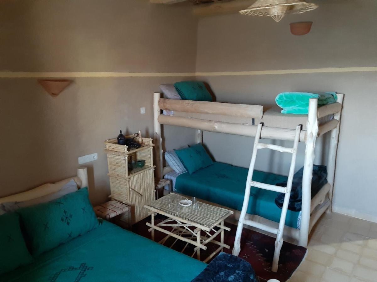 Kasbah Izoran Hotel Миделт Екстериор снимка