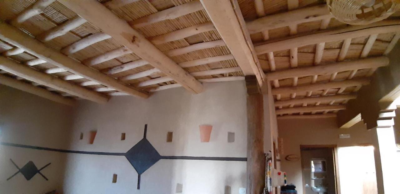 Kasbah Izoran Hotel Миделт Екстериор снимка