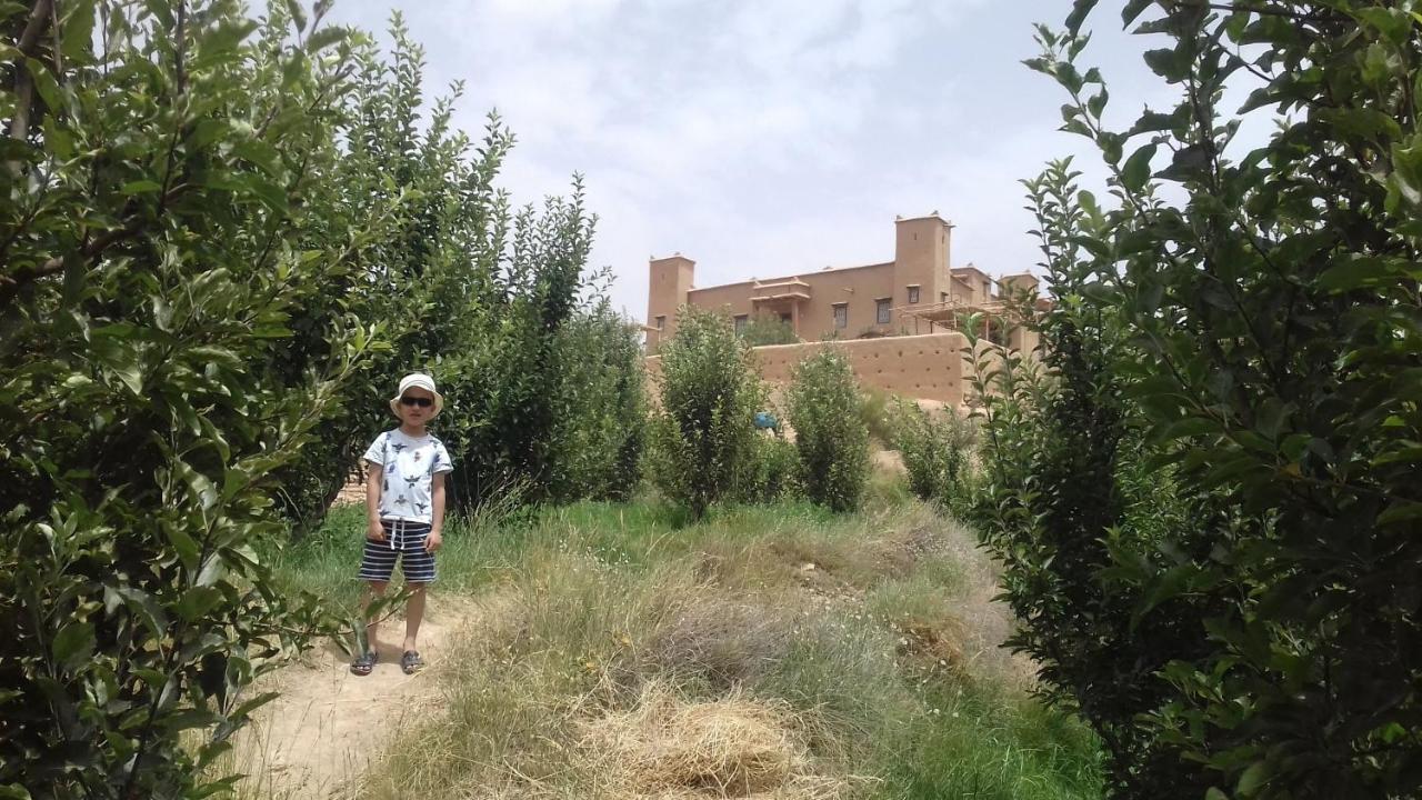 Kasbah Izoran Hotel Миделт Екстериор снимка