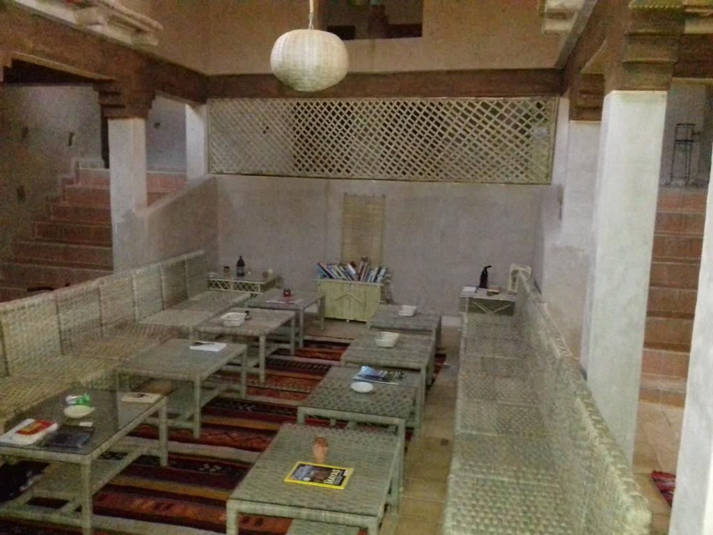 Kasbah Izoran Hotel Миделт Екстериор снимка