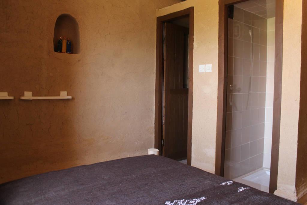 Kasbah Izoran Hotel Миделт Екстериор снимка