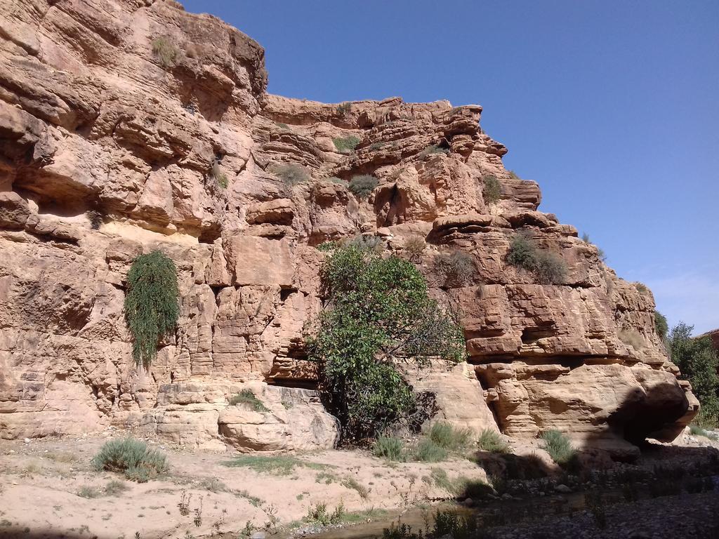 Kasbah Izoran Hotel Миделт Екстериор снимка